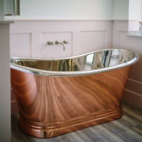 B.C.Designs Baths - 1700mm Copper Roll Top Boat Bath