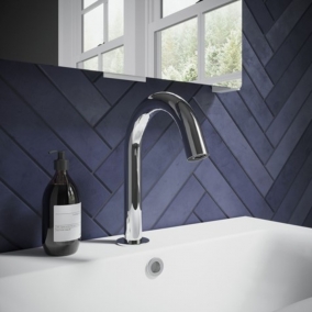 Crosswater Taps & Wastes - MPRO Basin Spout Deck Mounted Sensor
