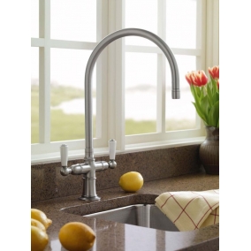 Sterling Taps & Wastes - Thomas Denby Classic Steam Valve Monobloc With Swivel Spout
