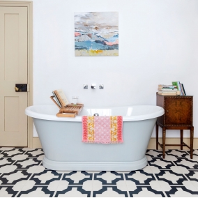 B.C.Designs Baths - Roll Top 1800mm  Acrylic Boat Bath