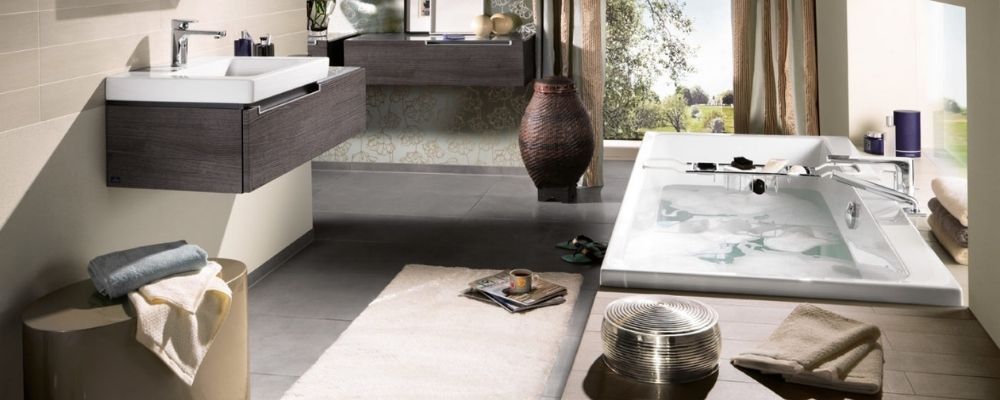 Villeroy and Boch built in rectangular bath