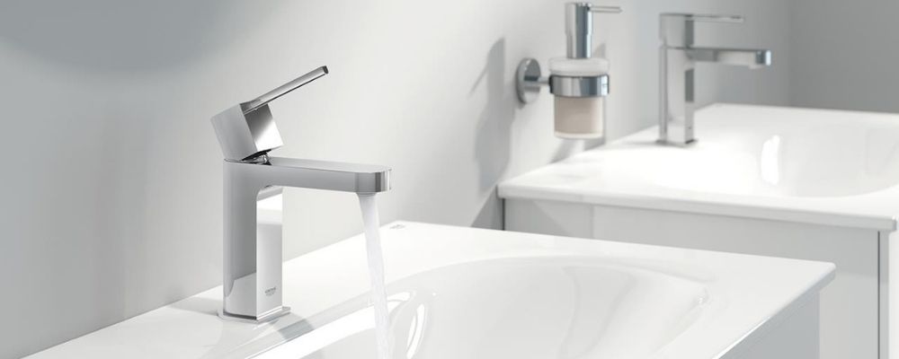 Grohe single lever basin mixer chrome